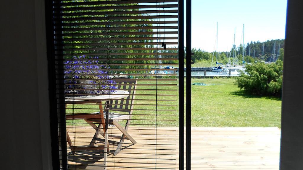 Peterzens Boathouse Villa Laupunen Exteriör bild